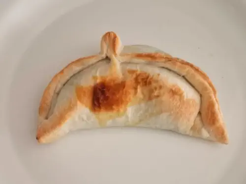 VERDURA (acelga saltada con cebolla y salsa blanca)