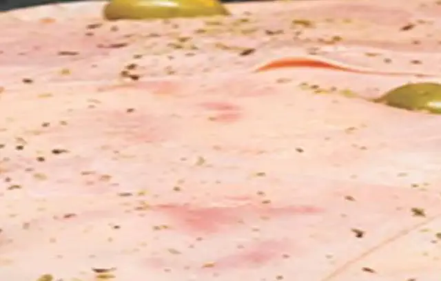 NAPOLITANA  CON  JAMON