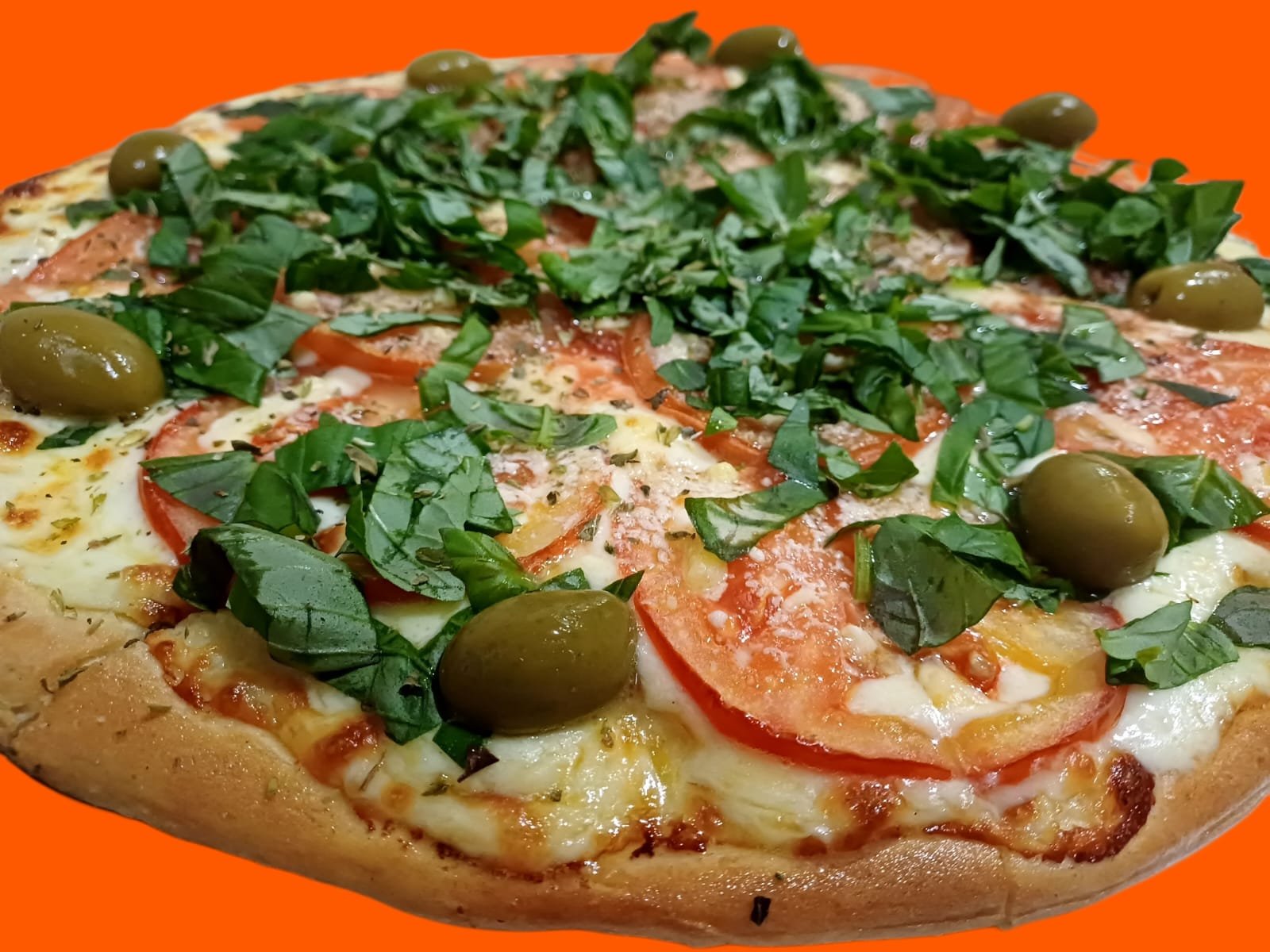 NAPOLITANA  CON  ALBAHACA